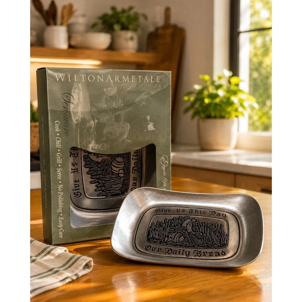 Wilton Armetale Bread Tray 